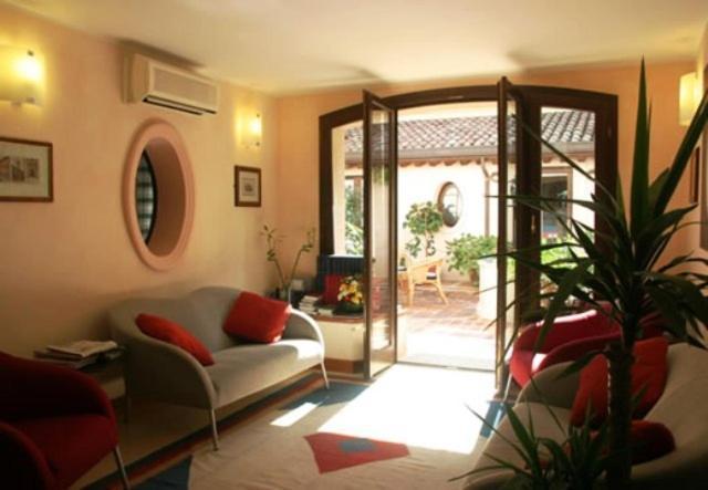 Dolcemela Hotell Ferrara Exteriör bild