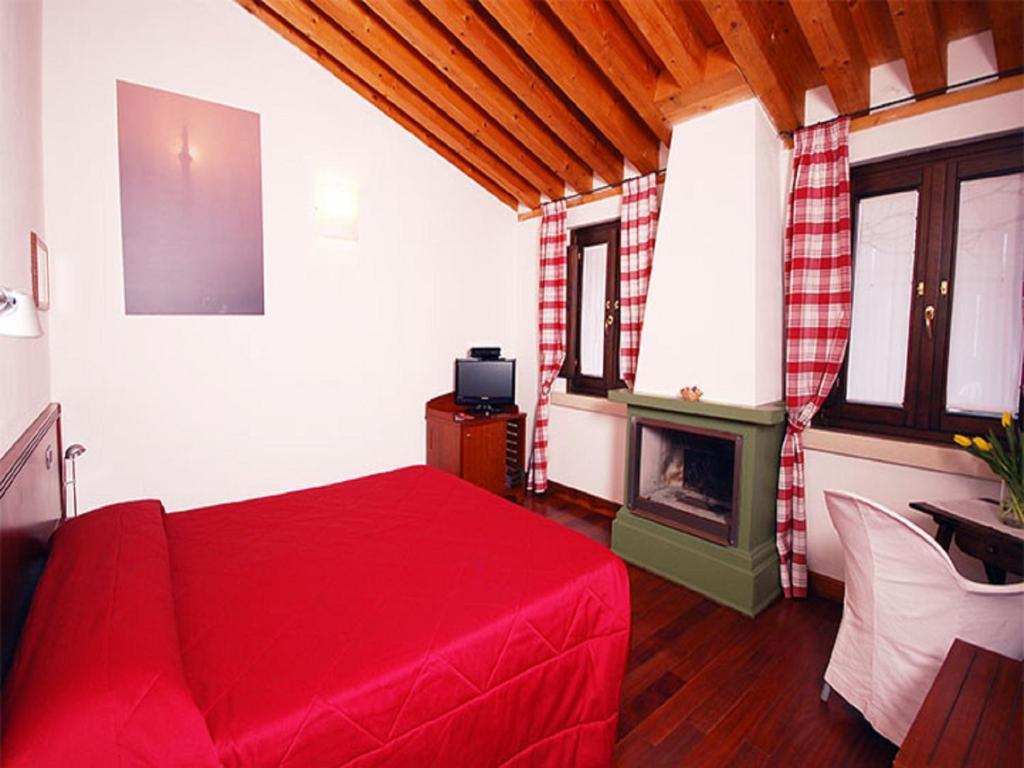 Dolcemela Hotell Ferrara Rum bild