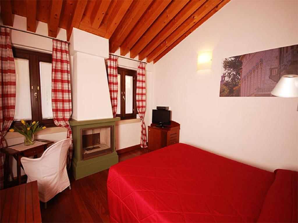 Dolcemela Hotell Ferrara Rum bild